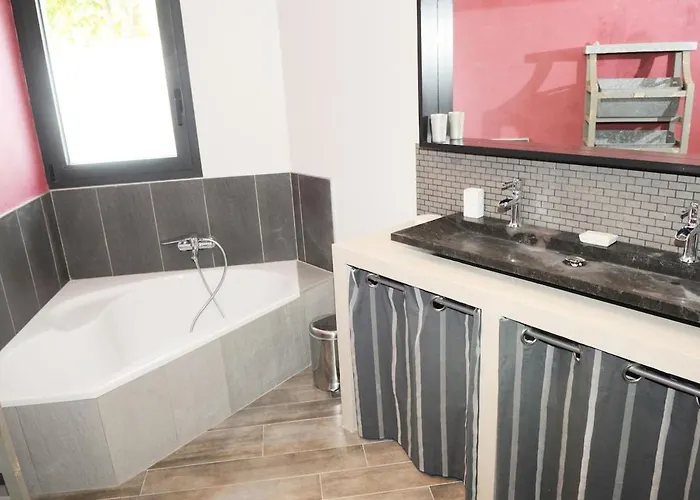 La Poudrière île De Ré * Saint-Martin-de-Ré